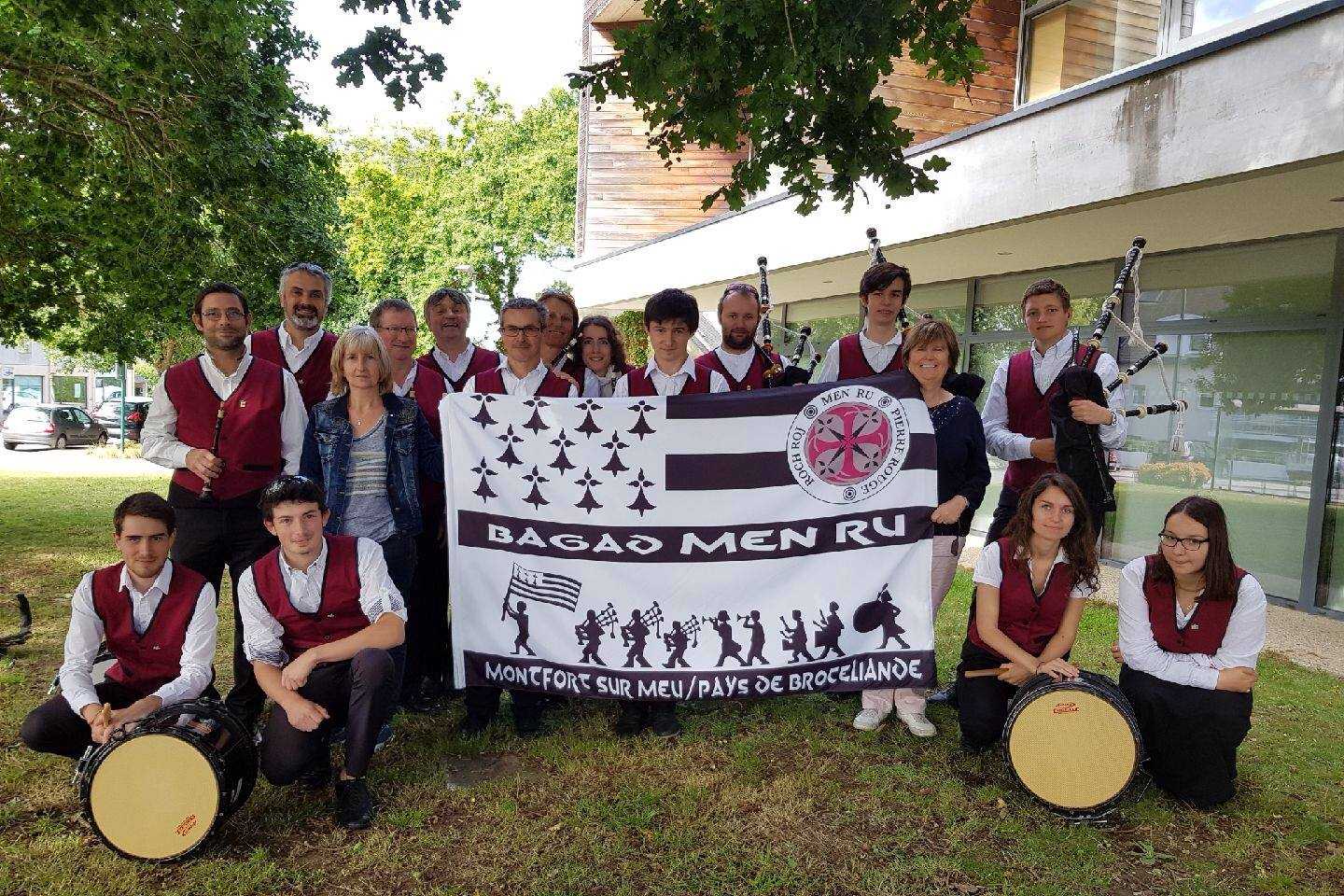 049423c4-de4b-5f56-ba57-a5113feb8c88