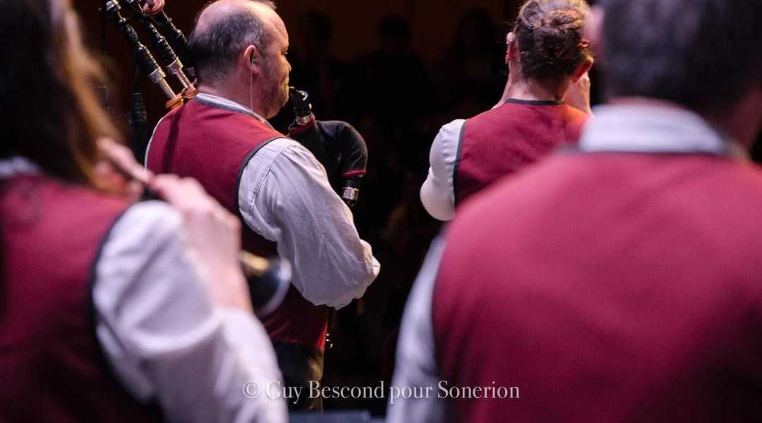 5f33b042-f1f4-5882-8201-e73519cb0879