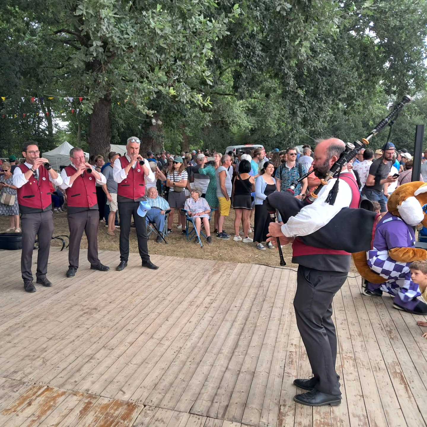 Merci à pleumenfetes pour leur accueil et leur invitation hier. Nous avons été ravis de participer à cet événement !