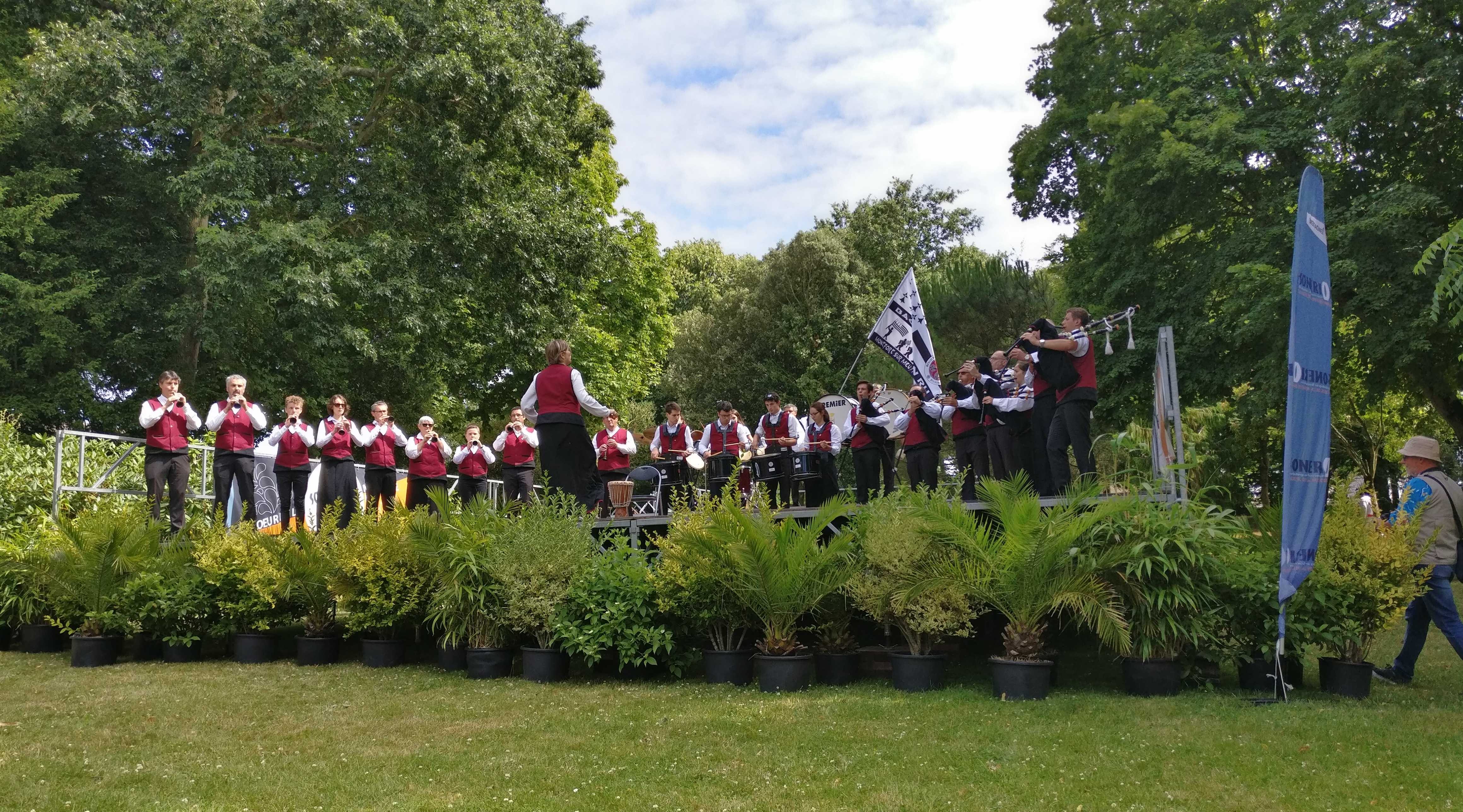 7a93e647-29bc-5c5b-87ee-34bad6463102