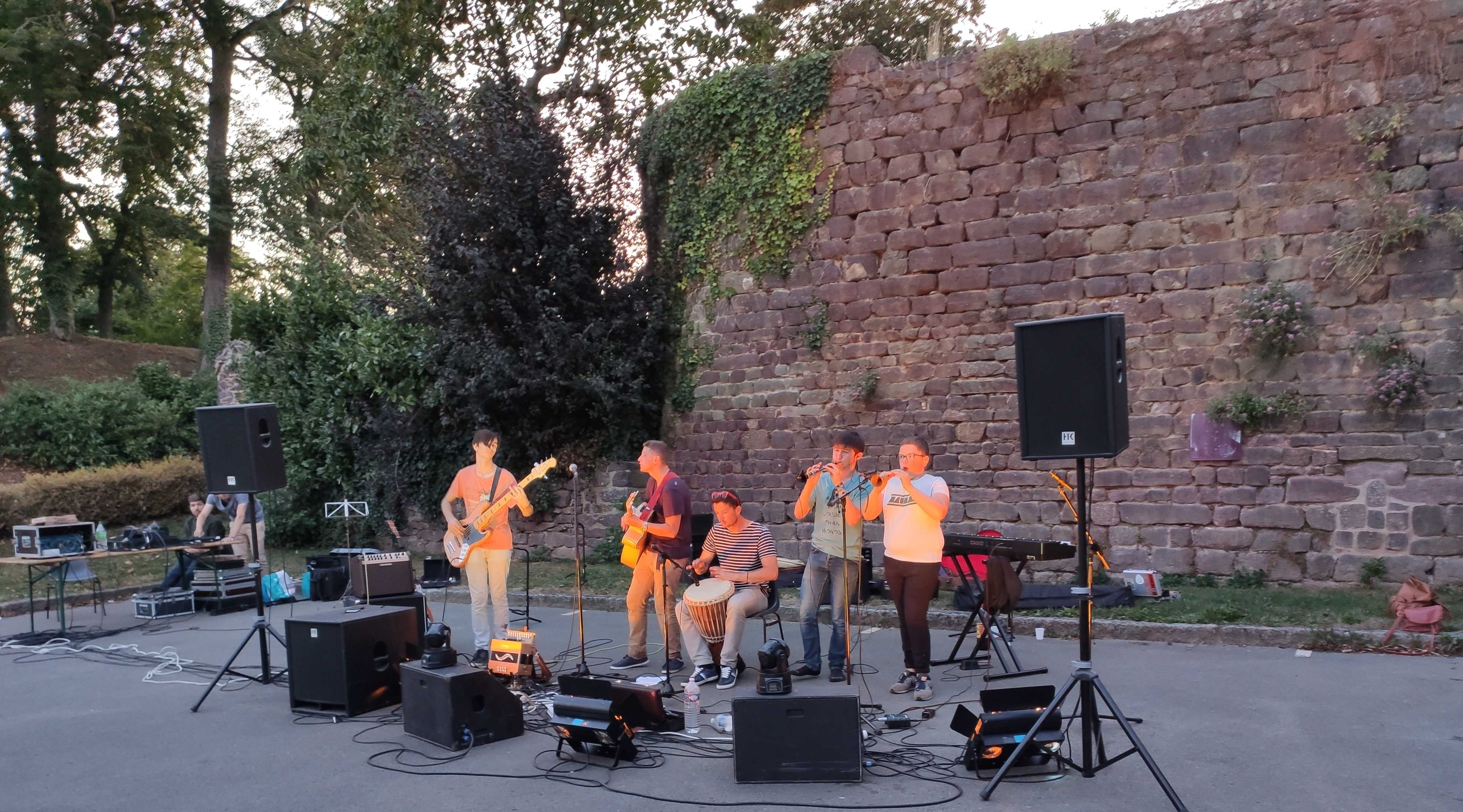 a879855e-32bc-5ba6-b269-dec8c73bf97a