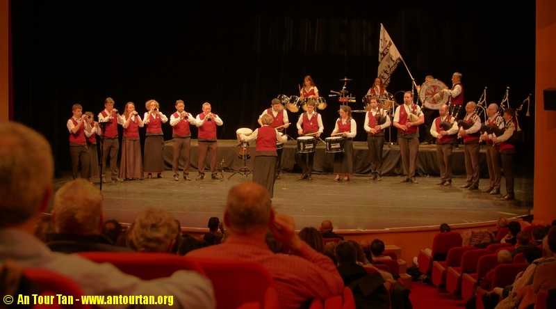 aeaf8253-50a1-5a3a-b924-cad59d129365